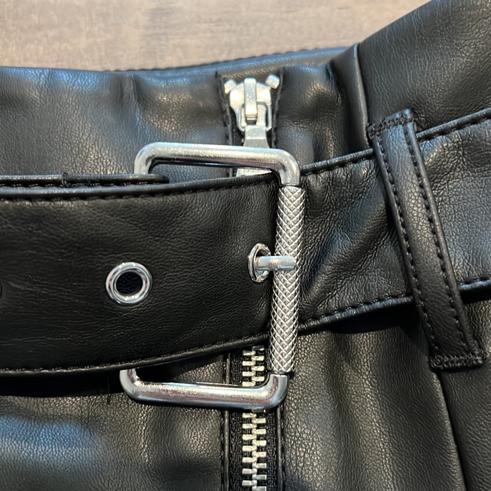 NWT leather skirt - Picture 6 of 8